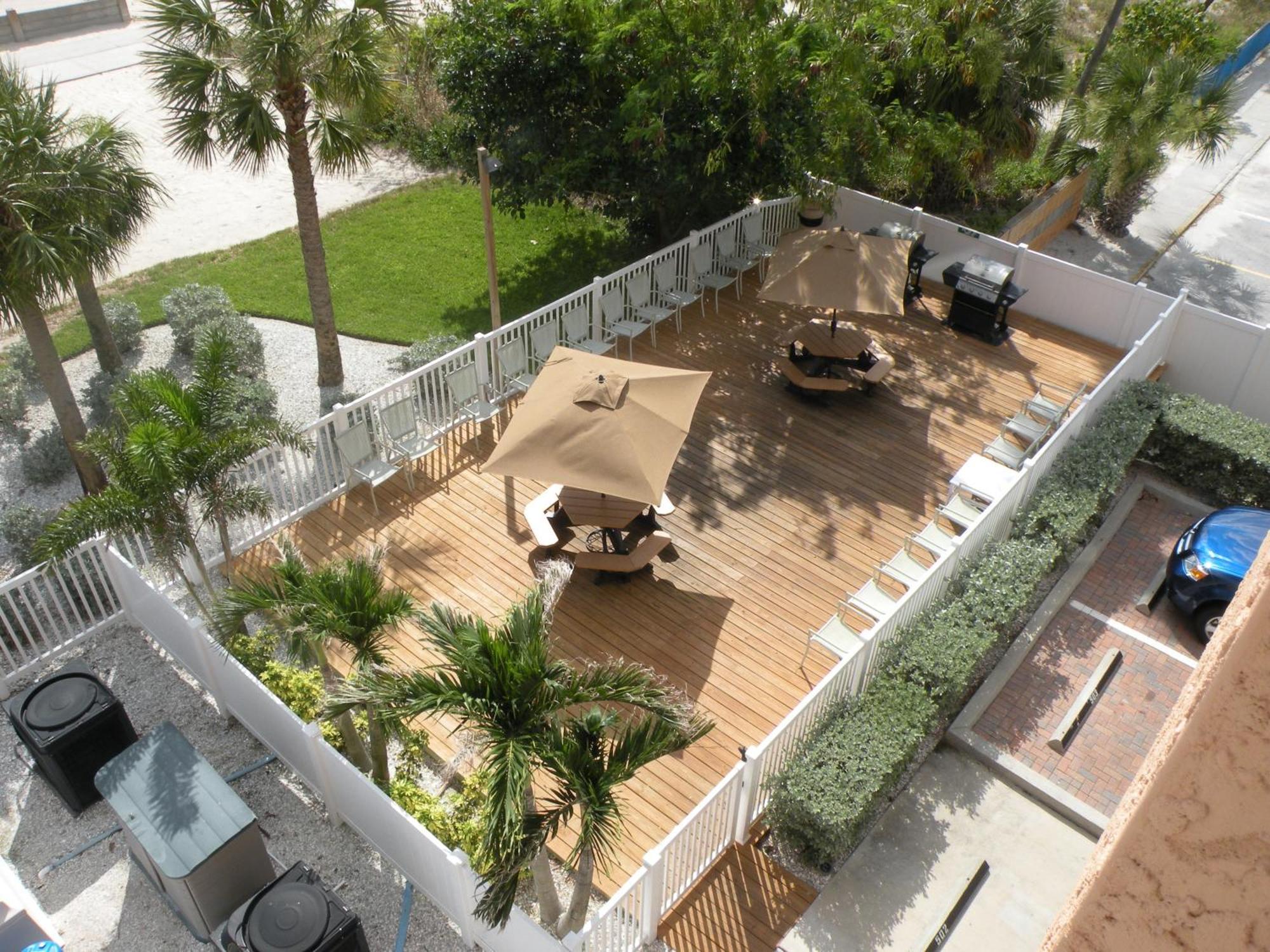 Surf Beach Treasure Island Resort St. Pete Beach Εξωτερικό φωτογραφία