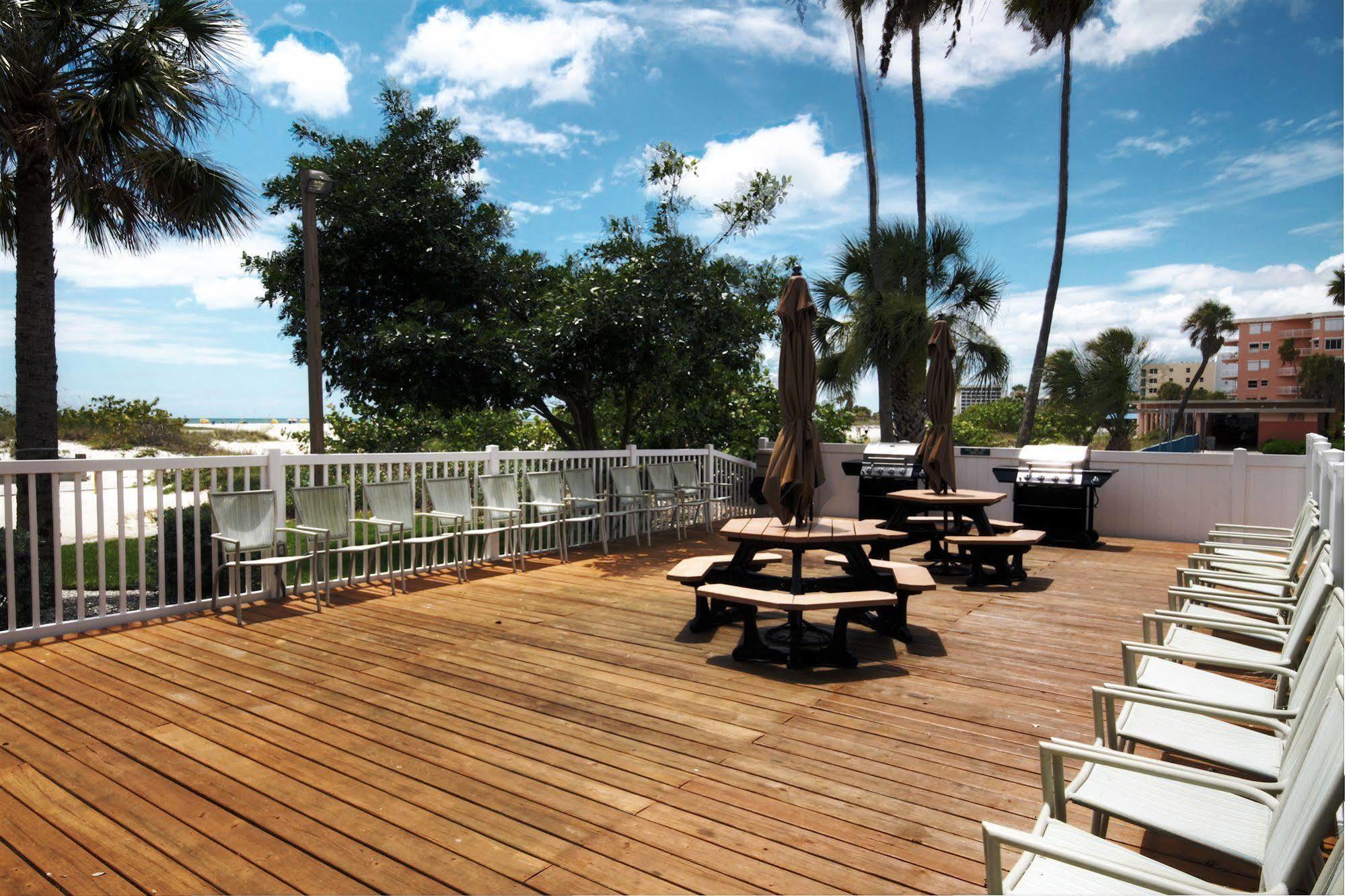 Surf Beach Treasure Island Resort St. Pete Beach Εξωτερικό φωτογραφία